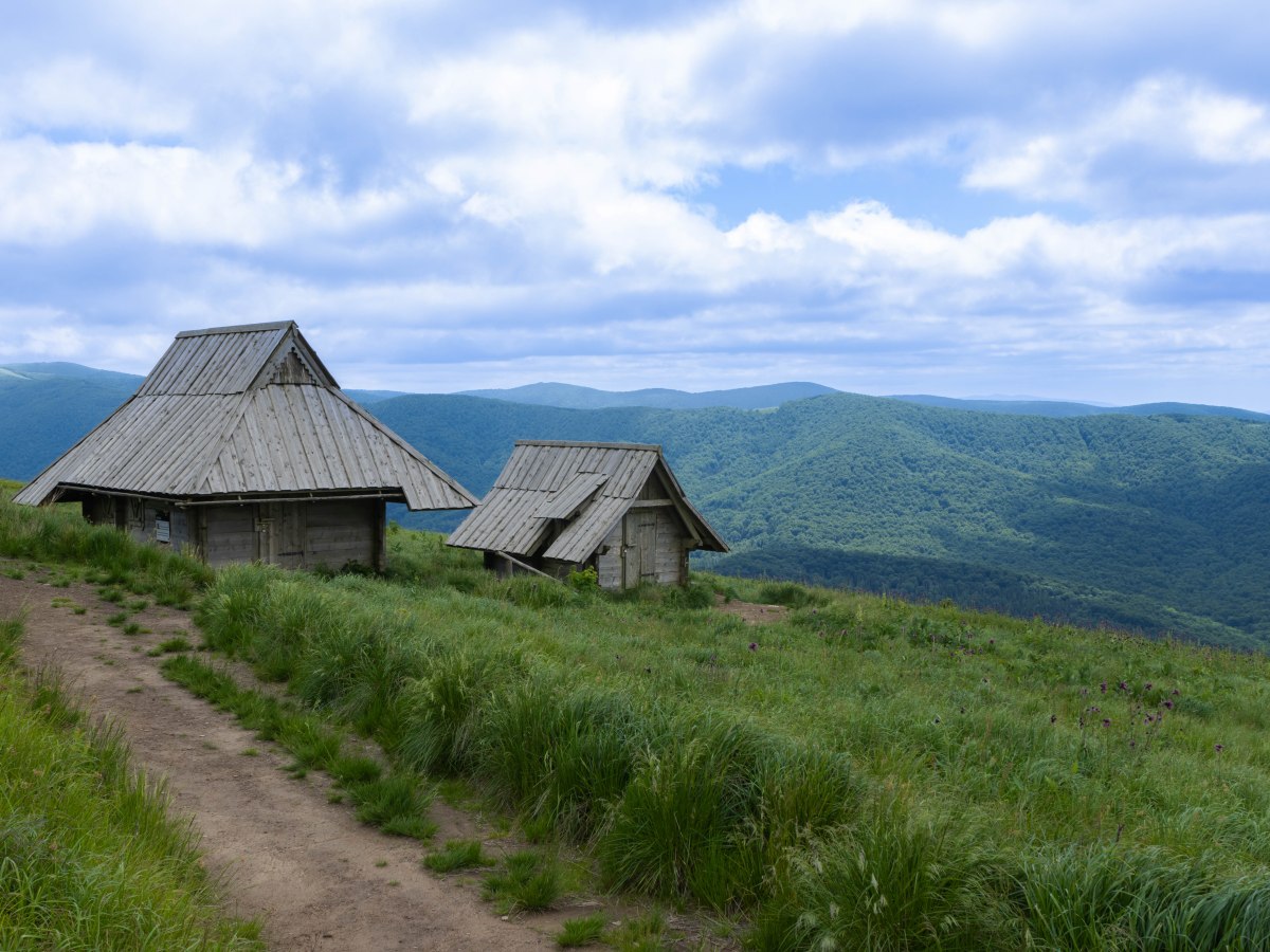 Kde nocovať v Poloninách a nestretnúť&nbsp;medveďa?